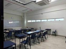 Tampines Street 92 (D18), Office #557113631